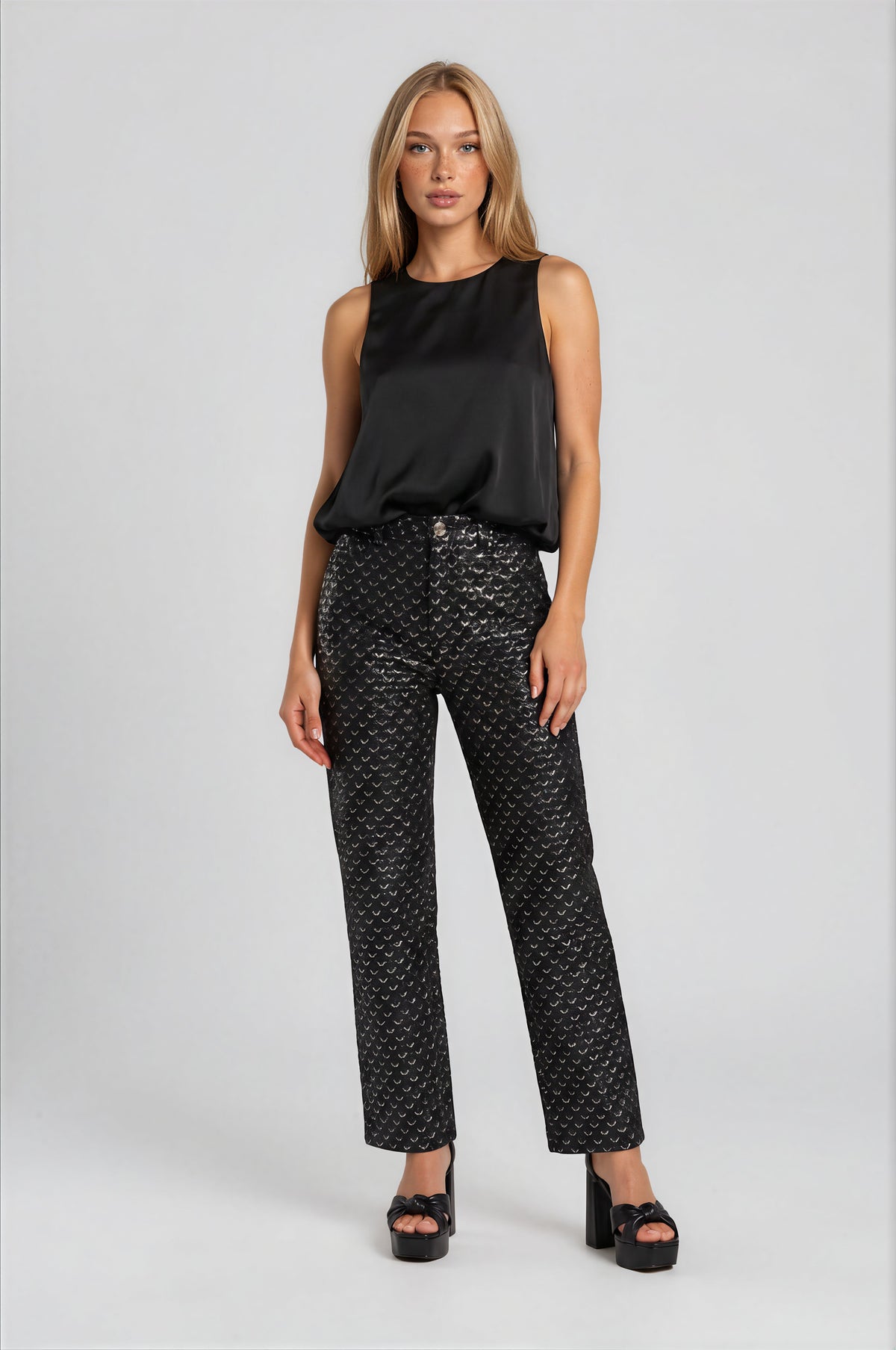 Lousia Pant in Midnight Wave