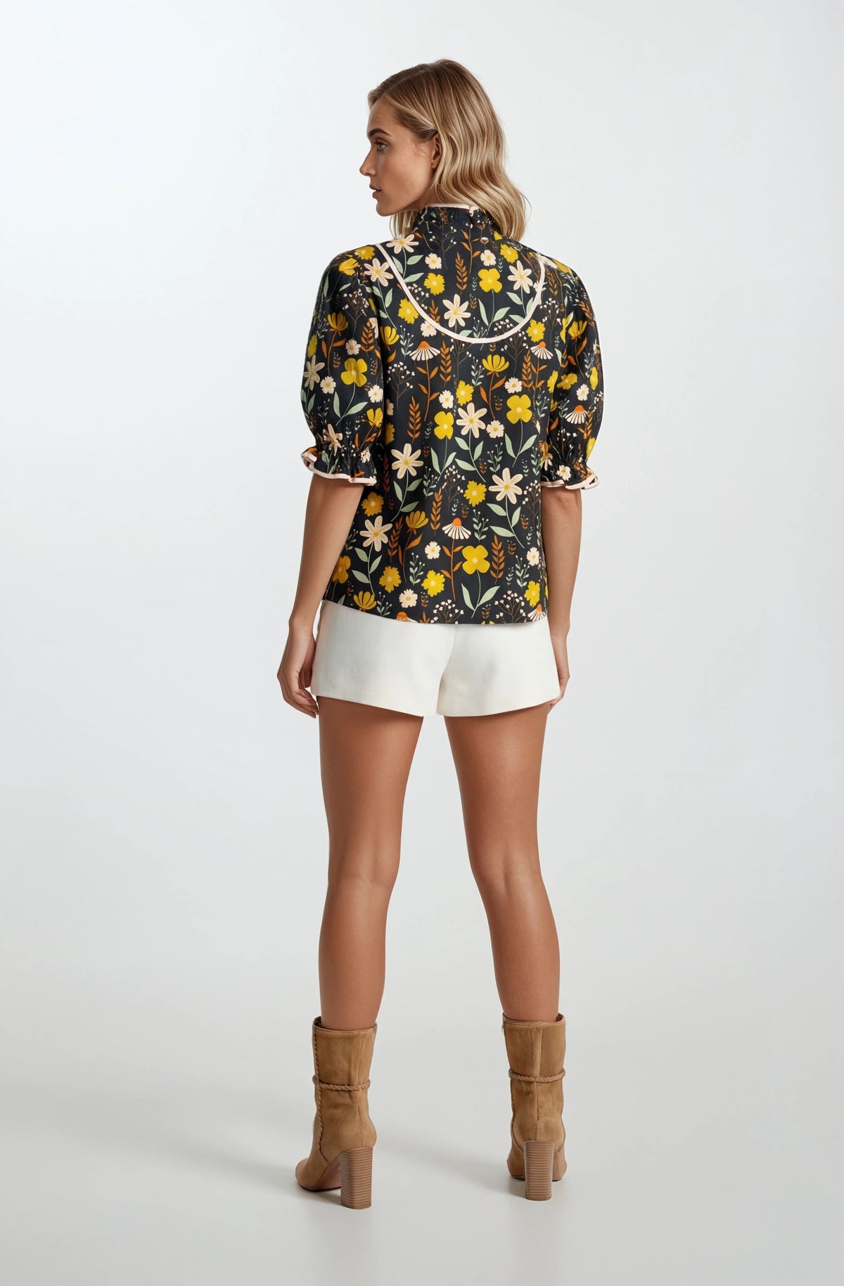 LOTTIE TOP